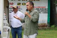 Rodrigo Mena, alcalde de El Carmen, sufrió un atentado armado