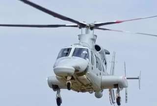 Autoridades realizan labores de búsqueda y rescate de la tripulación del helicóptero accidentado en Santa Elena.
